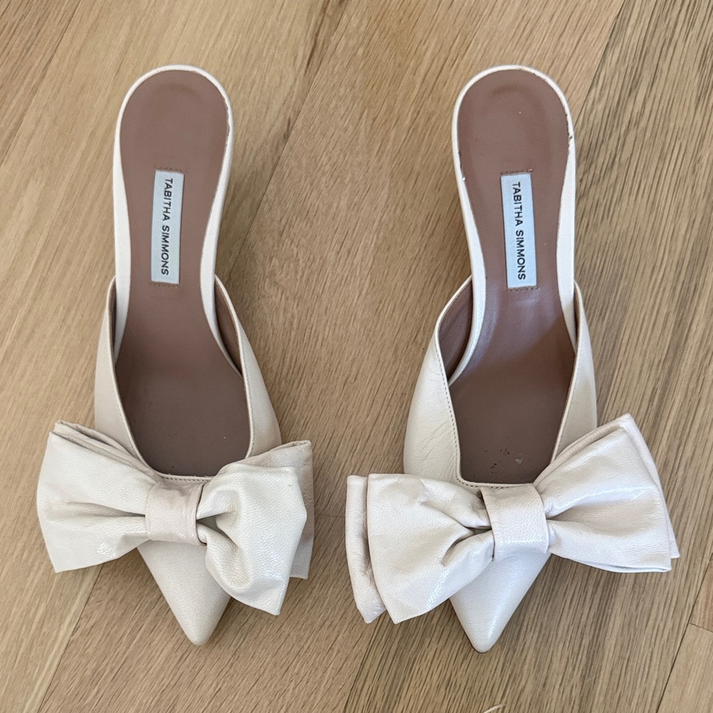 Tabitha Simmons Beige Bow Mules